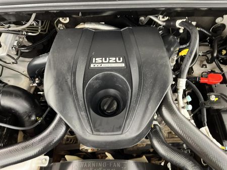 2021-Isuzu-D-Max-250-HO-X-Rider-Double-Cab_13