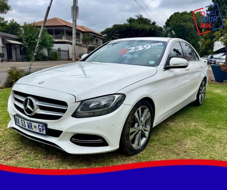 2015-Mercedes-Benz-C-Class-C-250-Bluetec-AMG-Line-Auto_5