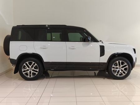 2025-Land-Rover-Defender-110-D350-X-Dynamic-HSE_4
