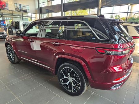 2026-Jeep-Grand-Cherokee-36L-Summit-Reserve_5