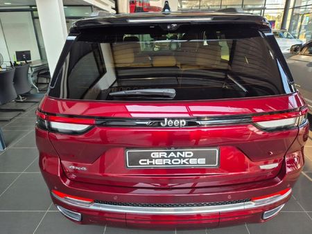 2026-Jeep-Grand-Cherokee-36L-Summit-Reserve_6