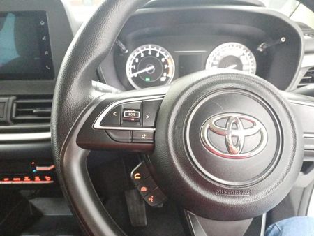 2025-Toyota-Starlet-15-XI_16