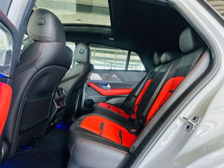 2026-Mercedes-AMG-GLE-AMG-53-Coupe-4Matic_5
