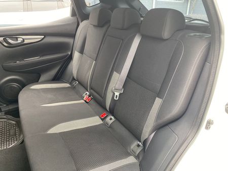 2019-Nissan-Qashqai-12T-Acenta_11