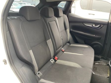 2019-Nissan-Qashqai-12T-Acenta_13