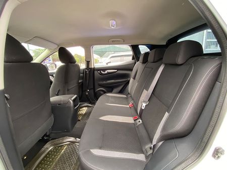 2019-Nissan-Qashqai-12T-Acenta_15