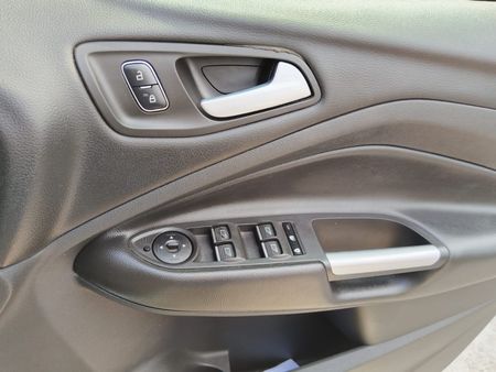 2018-Ford-Kuga-15-EcoBoost-Trend-Auto_9