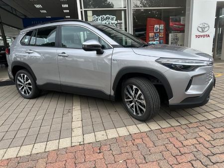2026-Toyota-Corolla-Cross-18-XS-Hybrid_6