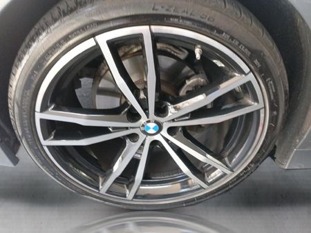 2024-BMW-3-Series-320i-M-Sport-Auto_15