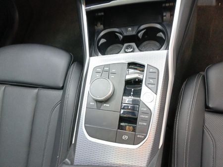 2024-BMW-3-Series-320i-M-Sport-Auto_16