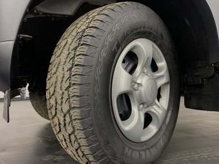 2021-Mahindra-Pik-Up-22-mHawk-S4-Single-Cab_19