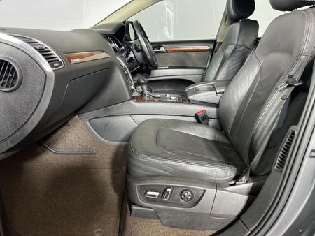 2013-Audi-Q7-30-TDI-quattro-Auto_8