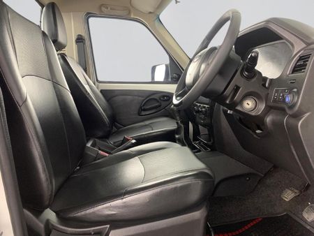 2024-Mahindra-Pik-Up-22-mHawk-S4-Single-Cab_18