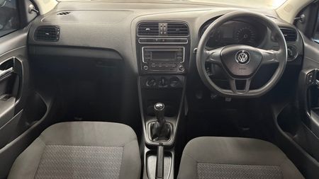 2020-Volkswagen-Polo-Vivo-14-Trendline-5-dr_5