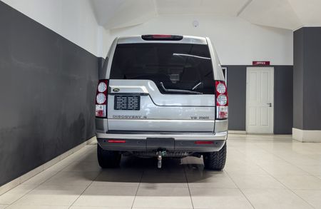 2010-Land-Rover-Discovery-4-50-V8-HSE_7