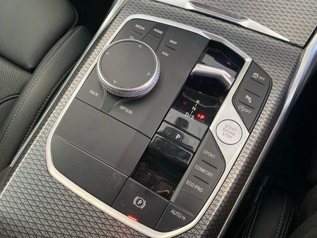 2024-BMW-3-Series-320i-M-Sport-Auto_15