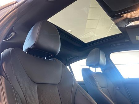 2024-BMW-3-Series-320i-M-Sport-Auto_21