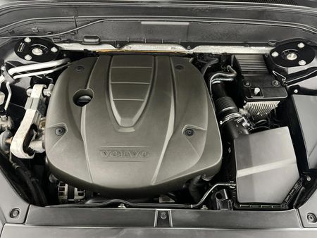 2019-Volvo-XC90-D5-R-Design-AWD_14