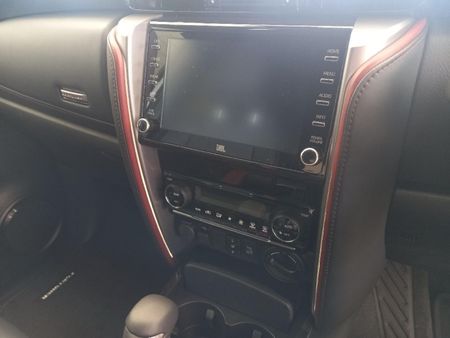 2026-Toyota-Fortuner-28-GD-6-4x4-VX-Auto_15