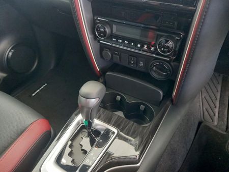 2026-Toyota-Fortuner-28-GD-6-4x4-VX-Auto_16