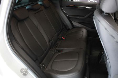 2019-BMW-X1-sDrive18i-Sport-Line-Auto_16