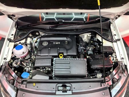 2016-Volkswagen-Polo-GP-14-TDI-Trendline_22