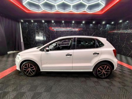2016-Volkswagen-Polo-GP-14-TDI-Trendline_3