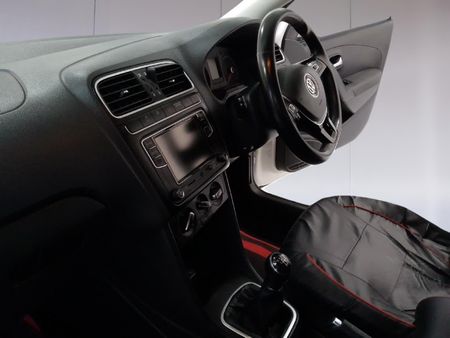 2022-Volkswagen-Polo-GP-16-Comfortline_18