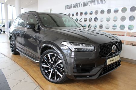 2025-Volvo-XC90-T8-AWD-Plus-Dark_0