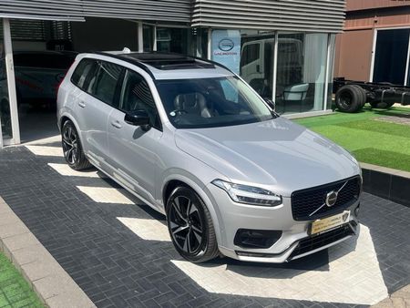 2023-Volvo-XC90-B5-Ultimate-Dark-AWD-Mild-Hybrid_0