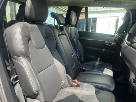 2023-Volvo-XC90-B5-Ultimate-Dark-AWD-Mild-Hybrid_11