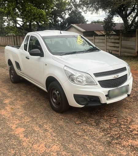 2014-Chevrolet-Utility-14_0