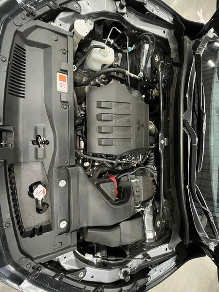 2023-Mitsubishi-Eclipse-Cross-15T-GLS-Auto_9