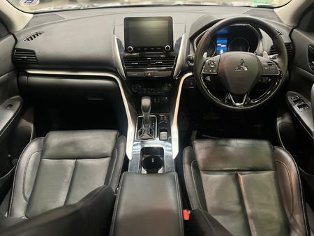 2023-Mitsubishi-Eclipse-Cross-15T-GLS-Auto_11