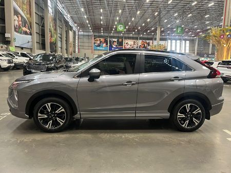 2023-Mitsubishi-Eclipse-Cross-15T-GLS-Auto_3