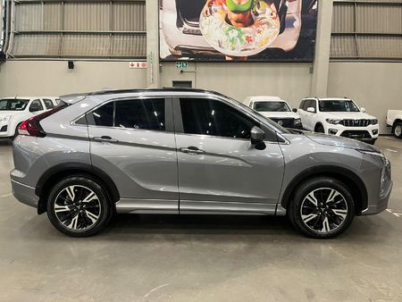 2023-Mitsubishi-Eclipse-Cross-15T-GLS-Auto_7