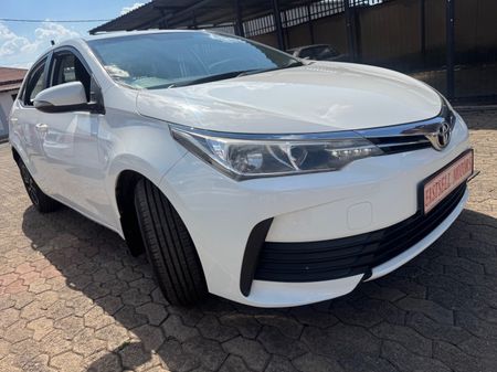 2017-Toyota-Corolla-13-Prestige_7