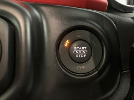 2023-Jeep-Gladiator-Rubicon-36-4x4-Auto-Double-Cab_14