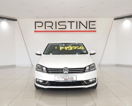 2014-Volkswagen-Passat-18-TSI-Comfortline-Auto-118kW_1