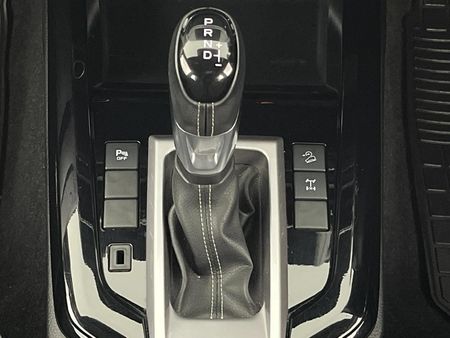 2023-Isuzu-D-Max-30-DDI-V-Cross-HR-Auto-Double-Cab_10