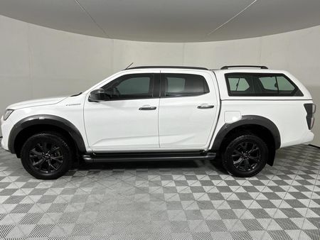 2023-Isuzu-D-Max-30-DDI-V-Cross-HR-Auto-Double-Cab_18