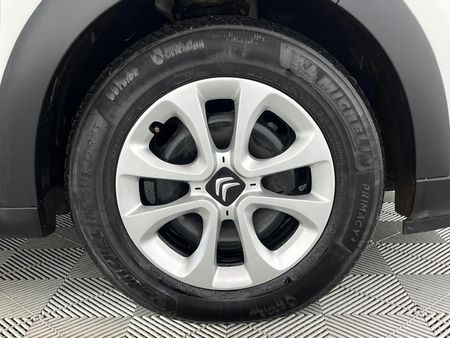 2022-Citroen-C3-12-PureTech-Feel-60kW_5