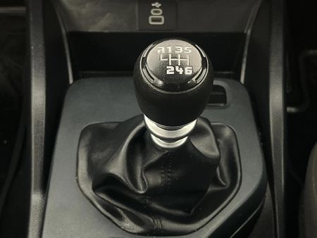 2023-Ford-Ranger-20D-XL-Double-Cab_10