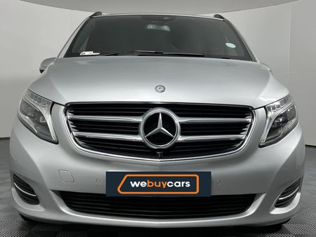 2016-Mercedes-Benz-V-Class-V-250-Bluetec-Avantgarde-Auto_15