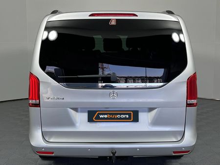 2016-Mercedes-Benz-V-Class-V-250-Bluetec-Avantgarde-Auto_18