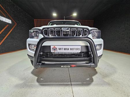 2023-Mahindra-Pik-Up-22-mHawk-S11-Auto-Double-Cab_4