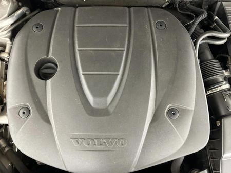 2021-Volvo-XC60-D4-R-Design-Auto-AWD_13