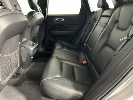 2021-Volvo-XC60-D4-R-Design-Auto-AWD_3