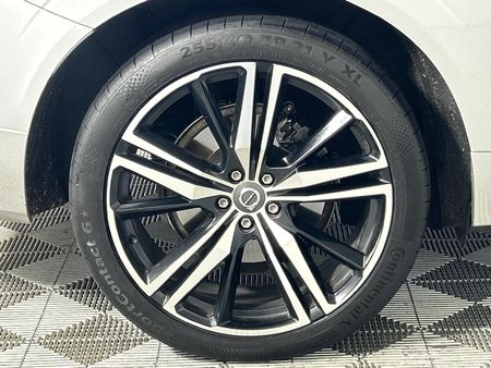 2021-Volvo-XC60-D4-R-Design-Auto-AWD_7