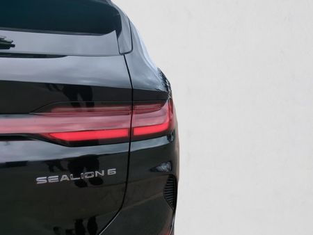 2026-BYD-Sealion-6-15-Premium-Awd-Phev_12